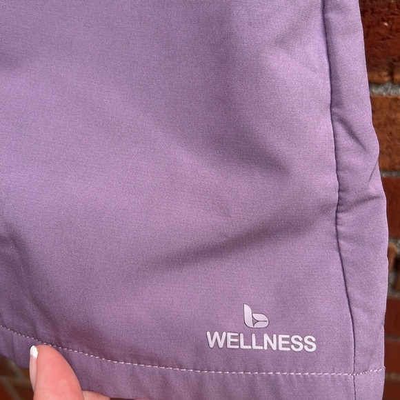 Purple scrub top - Picture 2 of 7